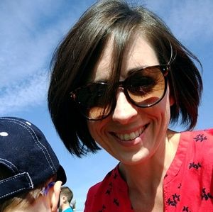 Meet your Posher, Cara